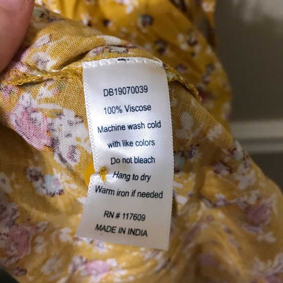 Downeast Flutter Sleeve Belted Dress - Picture 3 of 4